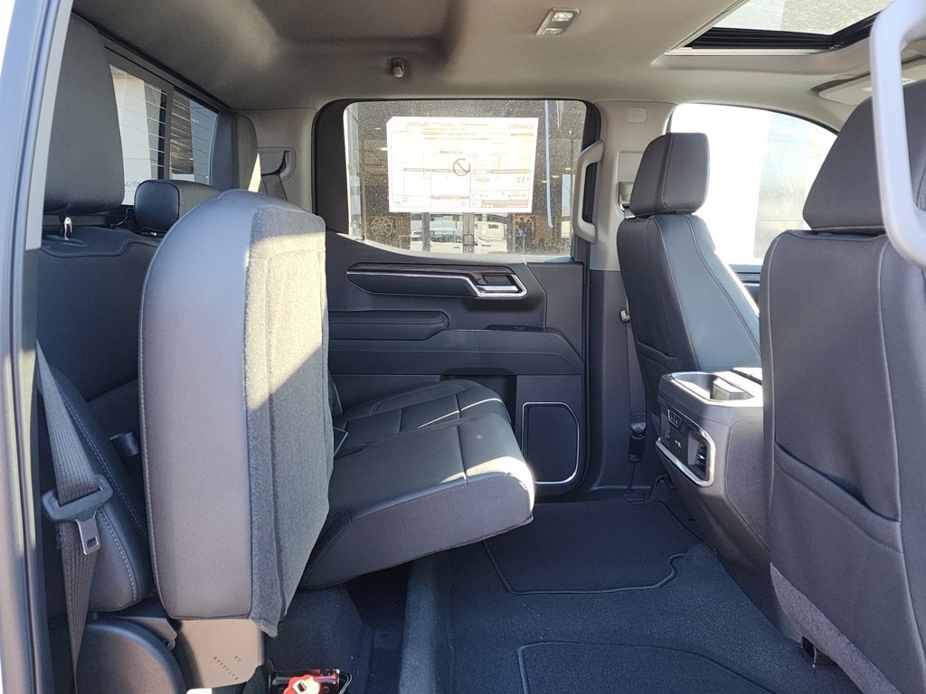 New 2026 GMC Sierra 1500 SLT w/ SLT Premium Plus Package image 45