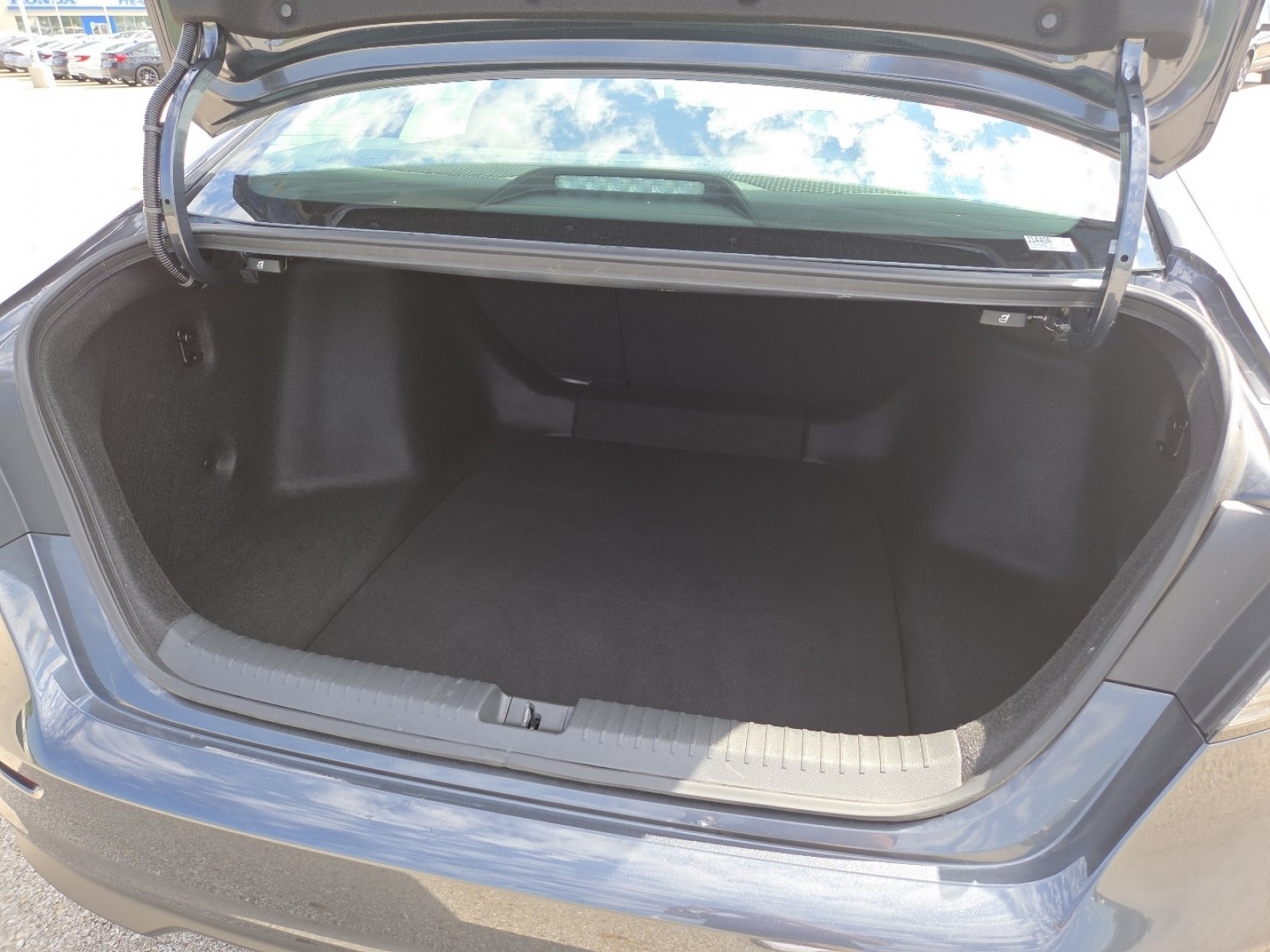 Used 2023 Honda Accord EX image 21