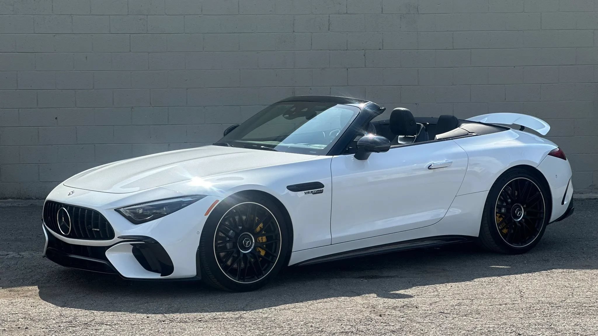 Used 2022 Mercedes-Benz SL 63 AMG 4MATIC image 25