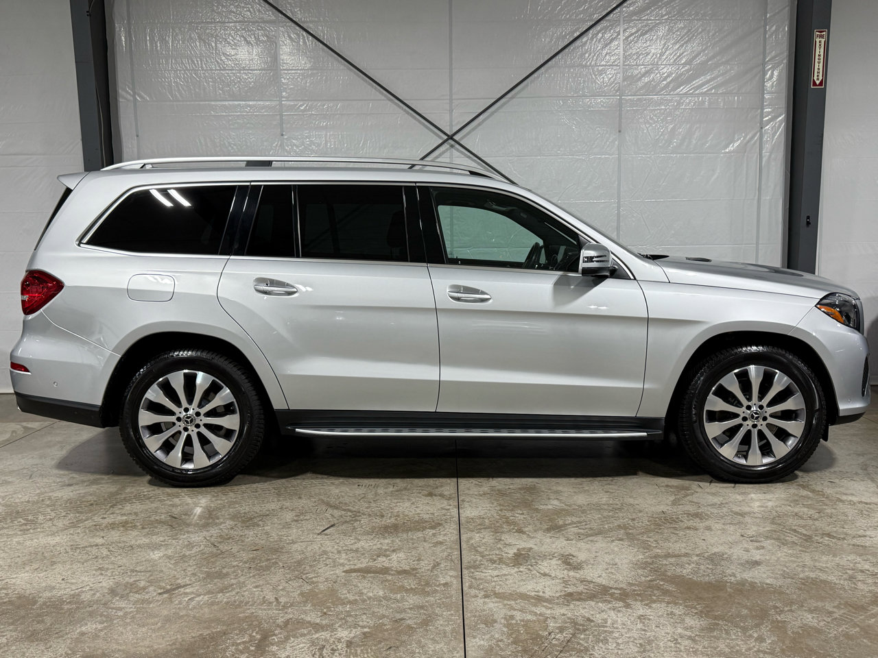 Used 2019 Mercedes-Benz GLS 450 4MATIC w/ Premium 1 Package image 6