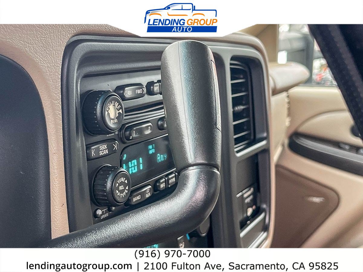 Used 2003 GMC Sierra 2500 SLT w/ SLT Preferred Equipment Group AWD/4WD image 18