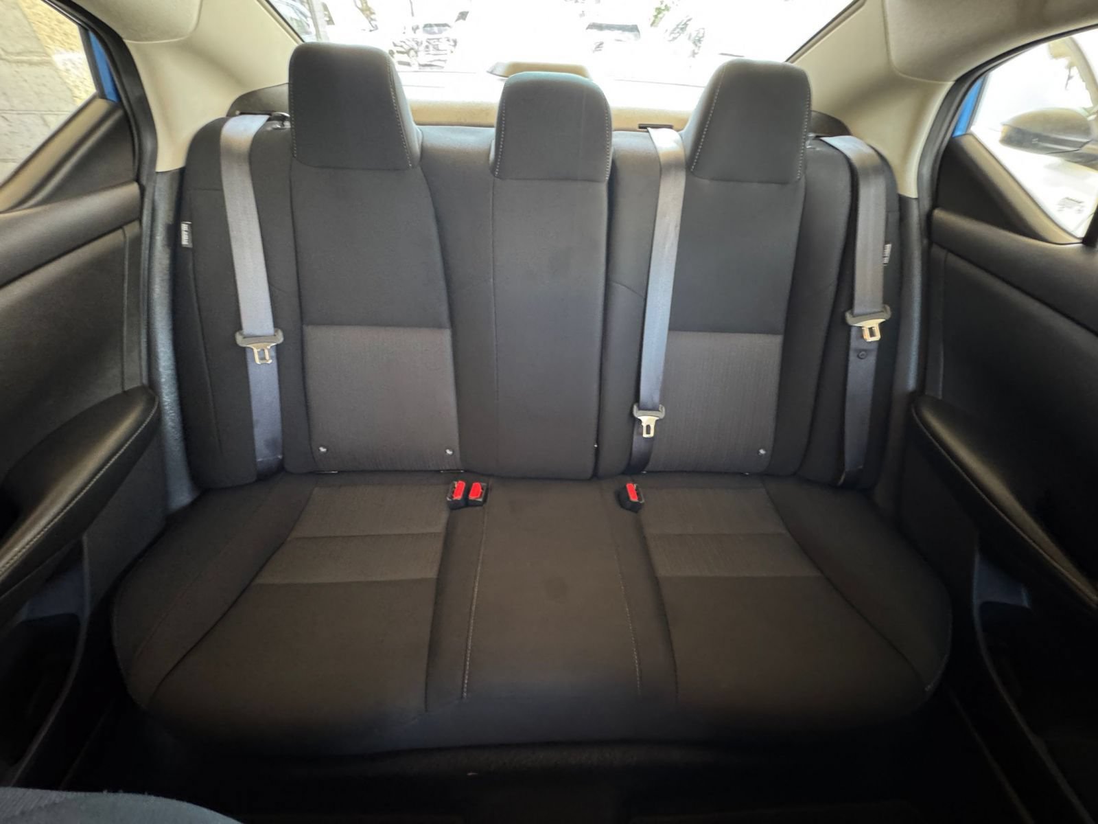 Used 2025 Nissan Sentra SV FWD image 36