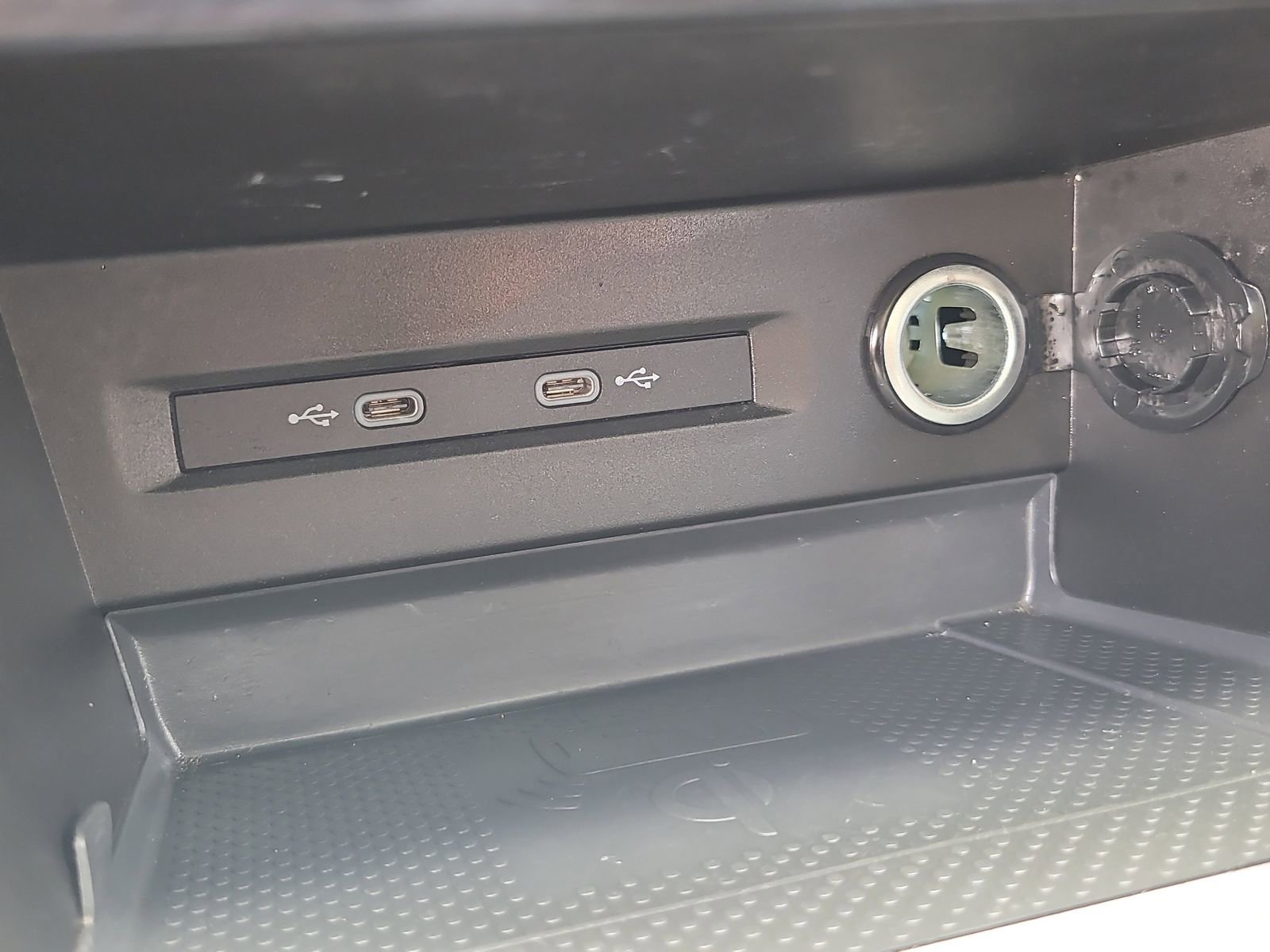 Used 2022 Volkswagen Taos SE image 26