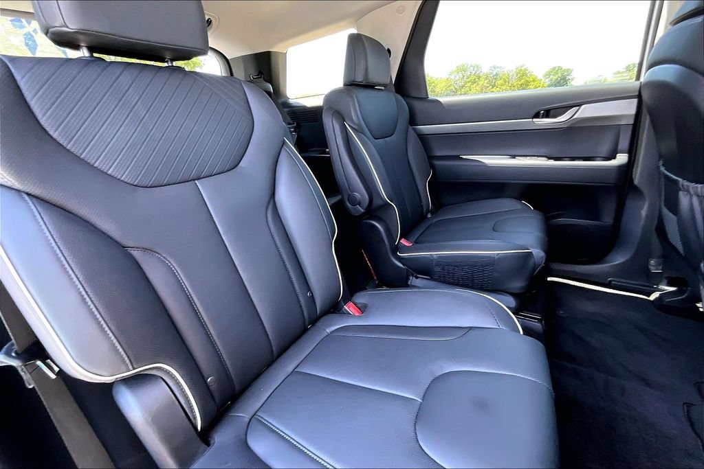 Used 2024 Hyundai Palisade SEL FWD image 25
