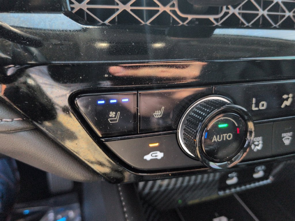 Used 2024 Honda Accord Touring image 19