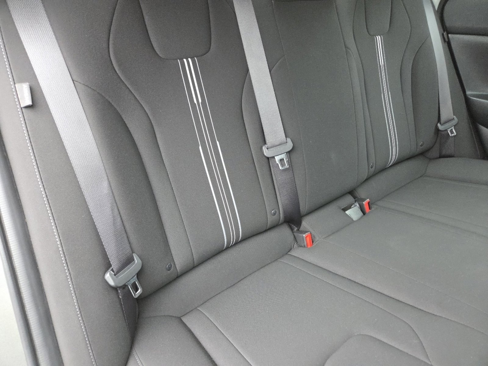 Used 2024 Hyundai Elantra SEL FWD image 24