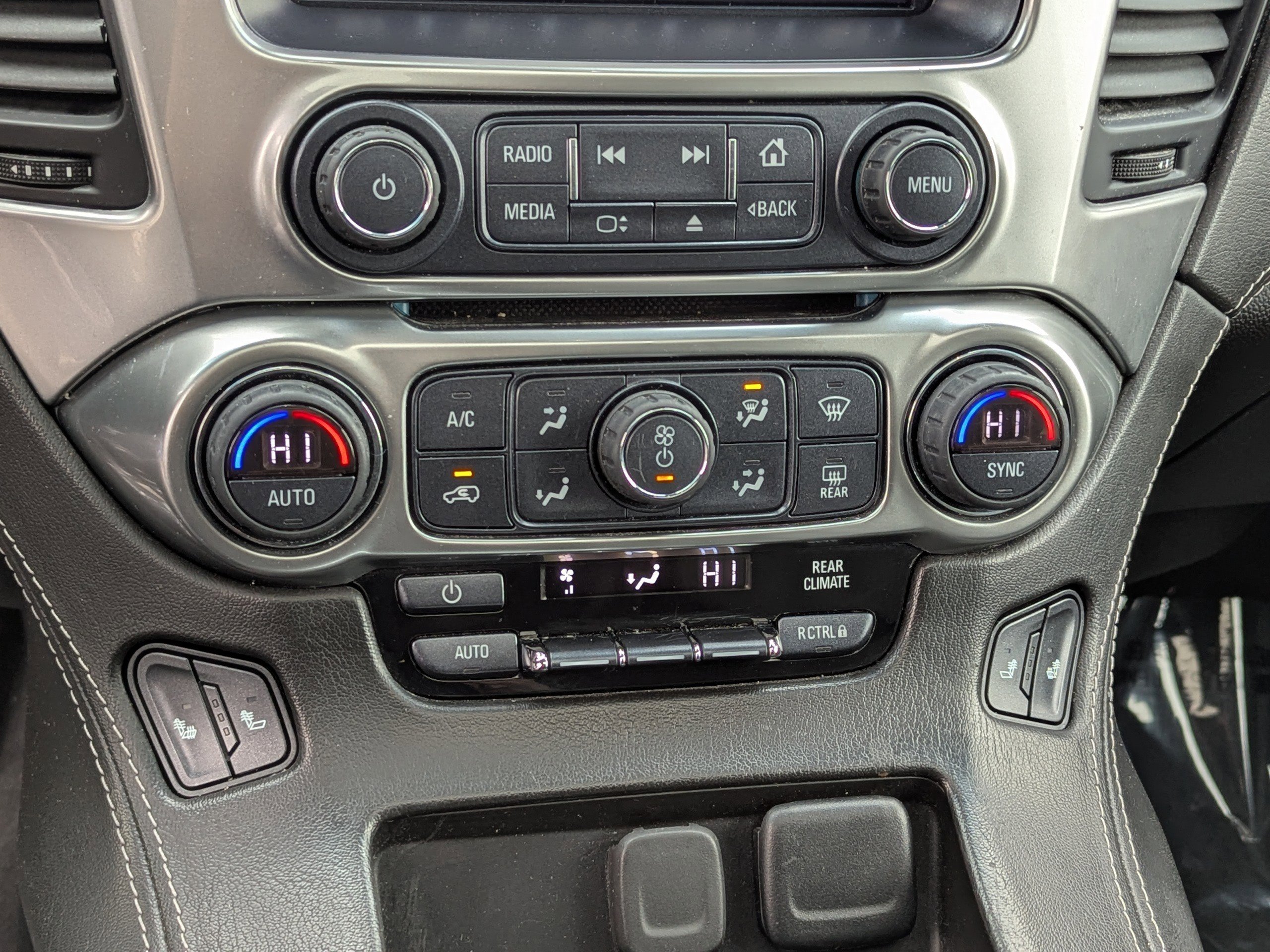 Used 2019 Chevrolet Tahoe LT image 26