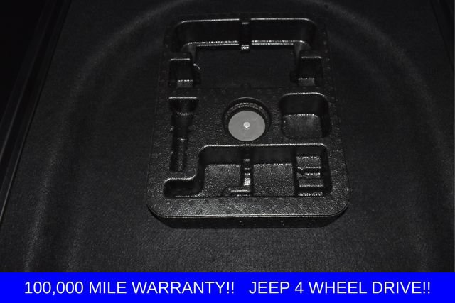 Used 2024 Jeep Compass Latitude AWD/4WD image 12