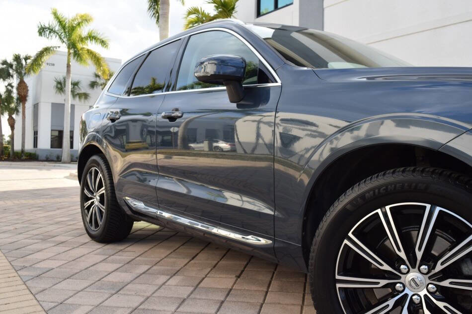 Used 2018 Volvo XC60 T5 Inscription w/ Luxury Seat Package image 16