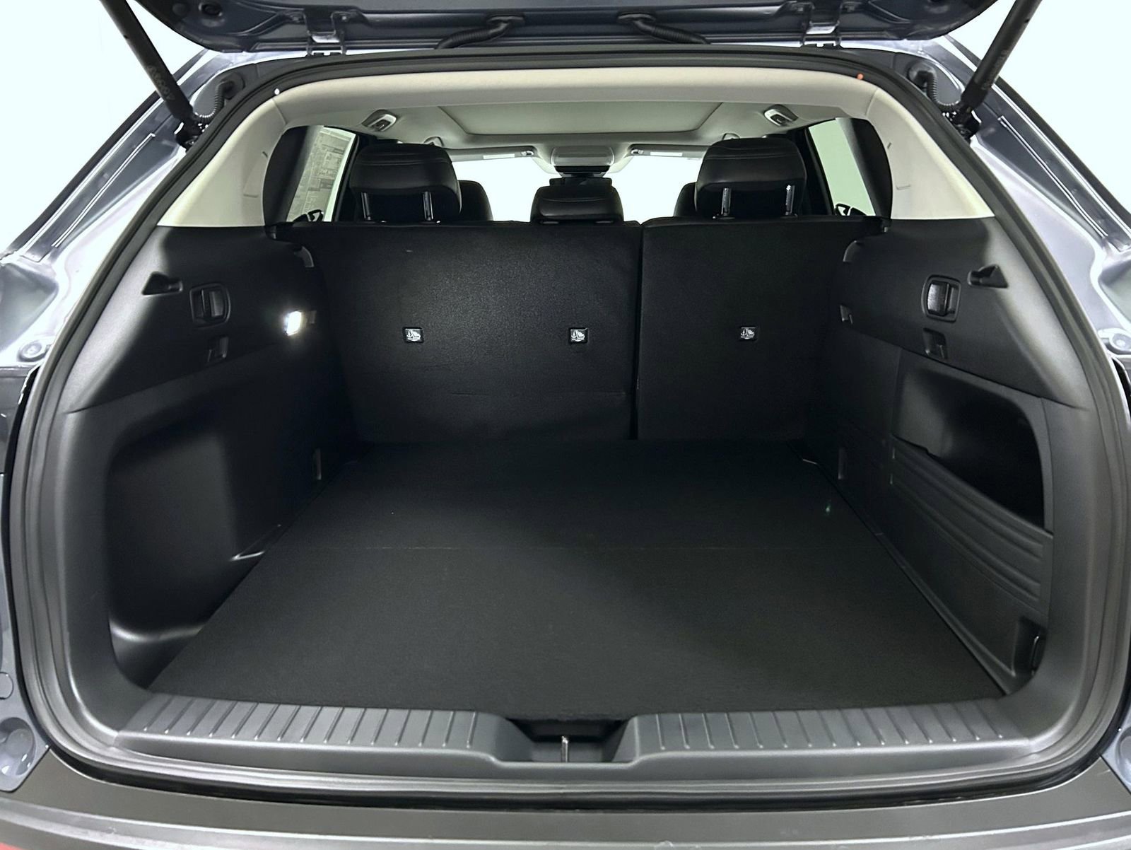 New 2026 MAZDA CX-50 AWD 2.5 Hybrid w/ Weather Package image 9