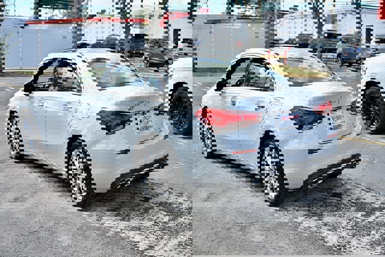 Used 2020 Mercedes-Benz A 220 w/ Premium Package image 4