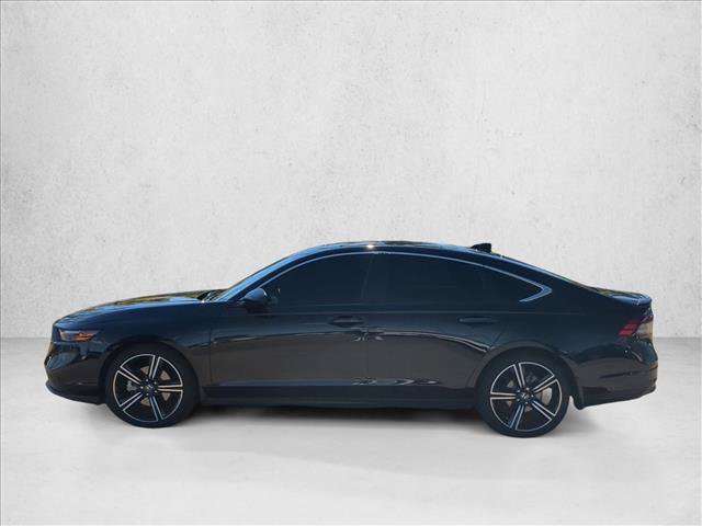 Used 2025 Honda Accord Sport image 9