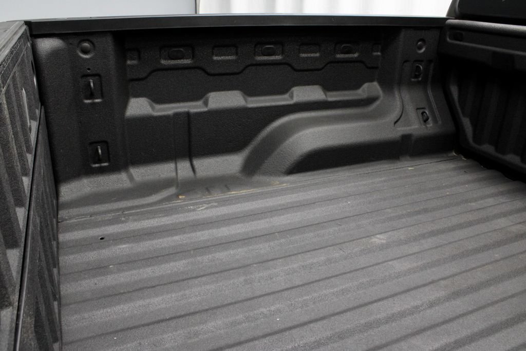Used 2025 Chevrolet Colorado Trail Boss AWD/4WD image 15