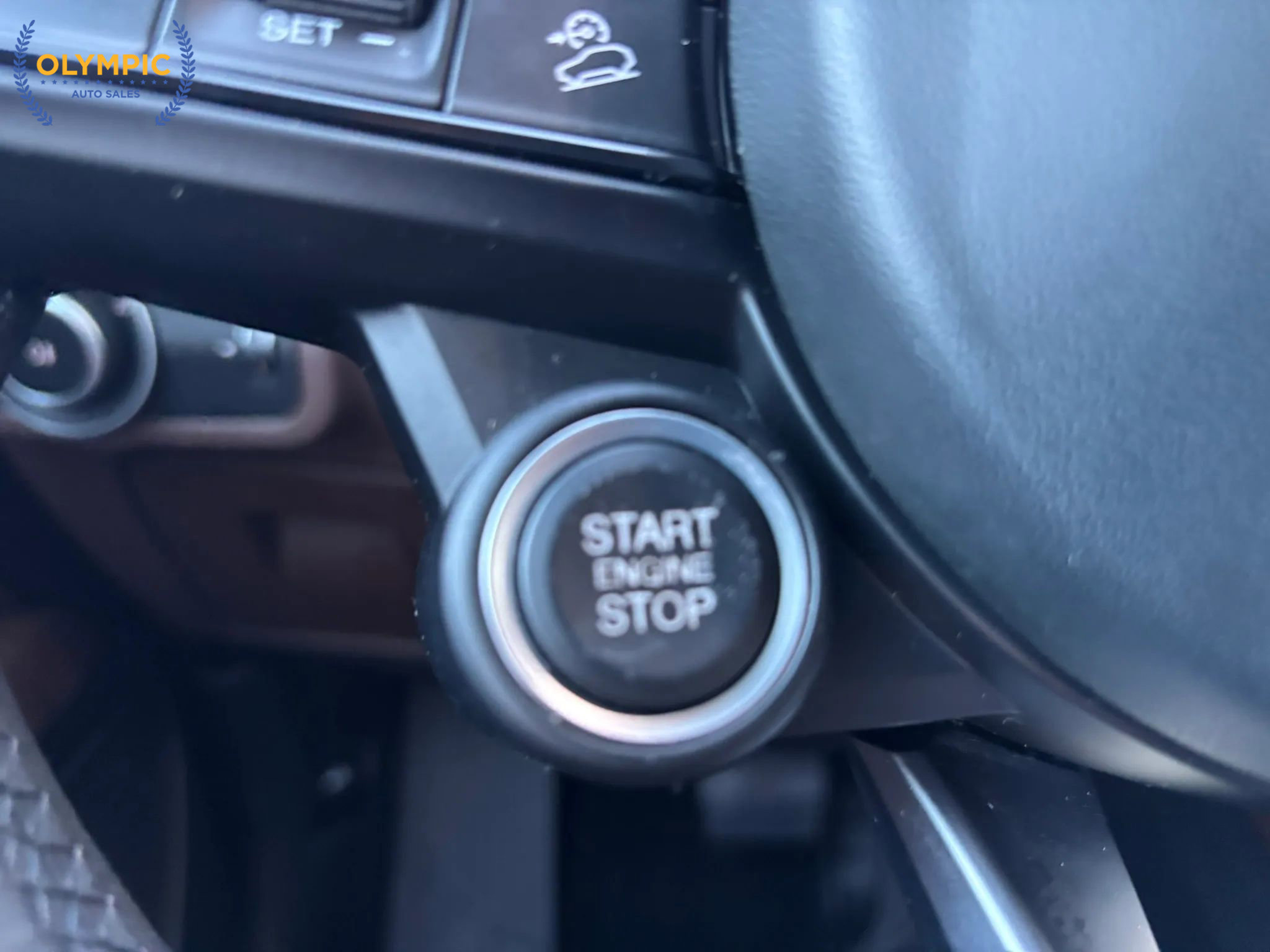 Used 2020 Alfa Romeo Stelvio image 24