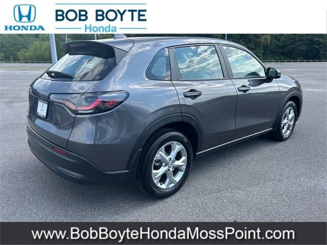 Used 2025 Honda HR-V LX image 5