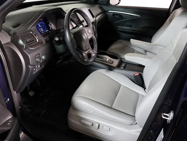 Used 2023 Honda Passport EX-L image 12