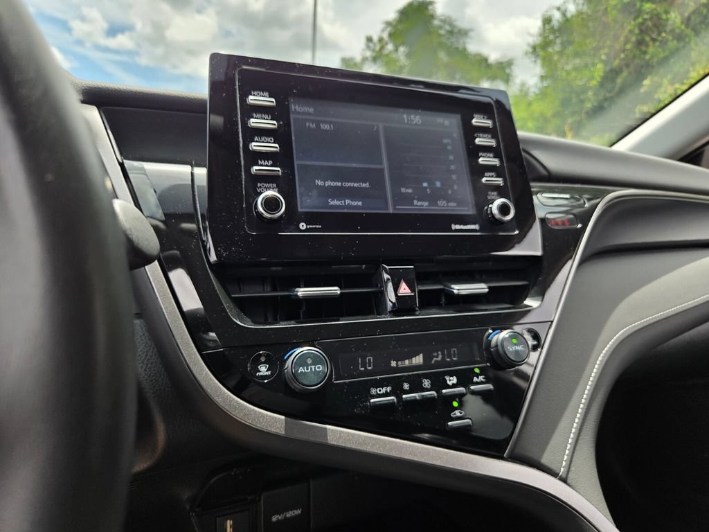 Used 2024 Toyota Camry SE FWD image 20
