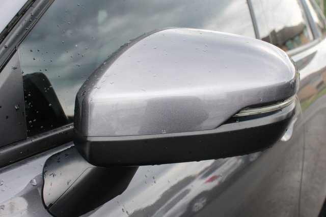 Used 2023 Honda HR-V EX-L image 7