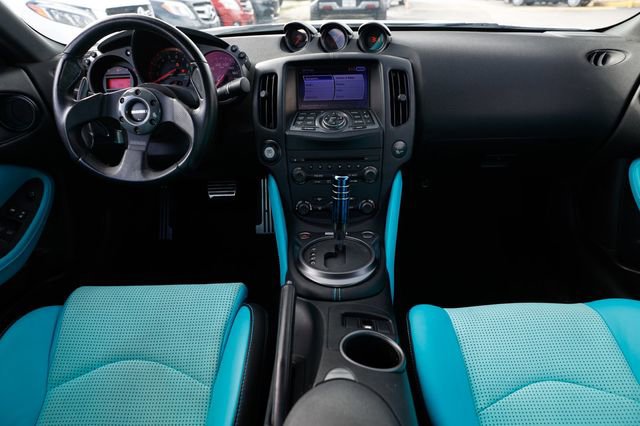 Used 2020 Nissan 370Z NISMO image 17