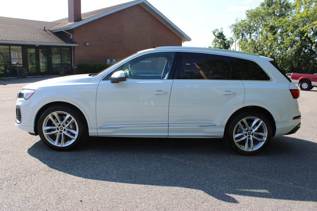 New 2025 Audi Q7 3.0T Premium Plus image 5