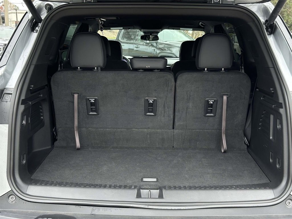 Certified 2025 Buick Enclave Preferred image 15