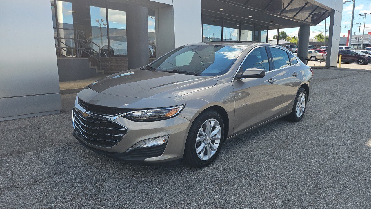 Used 2024 Chevrolet Malibu LT FWD image 8