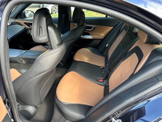 Used 2025 Mercedes-Benz E 53 AMG e 4MATIC Sedan image 9