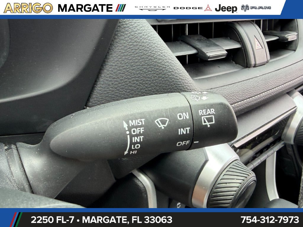 Used 2023 Toyota RAV4 LE FWD image 30