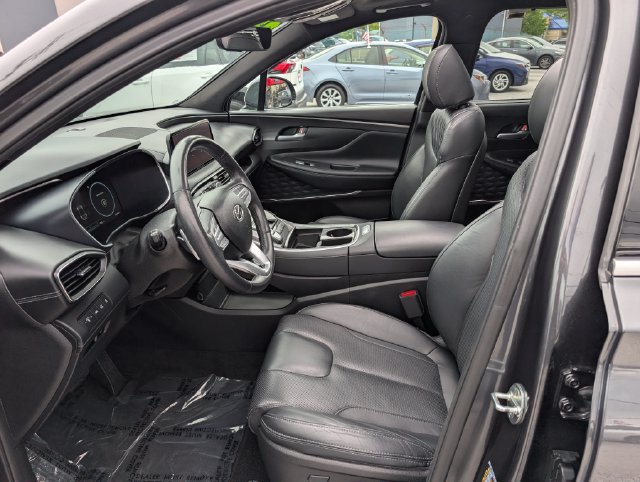 Used 2023 Hyundai Santa Fe Calligraphy w/ Winter Weather Package AWD/4WD image 17