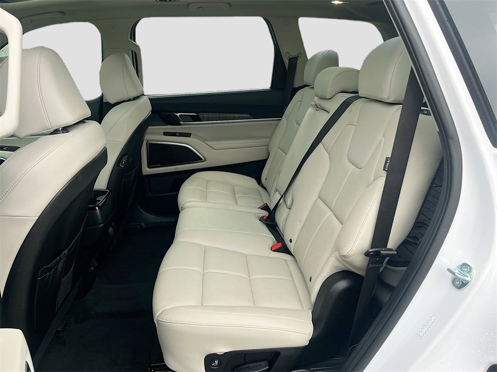 Used 2025 Kia Telluride SX image 26