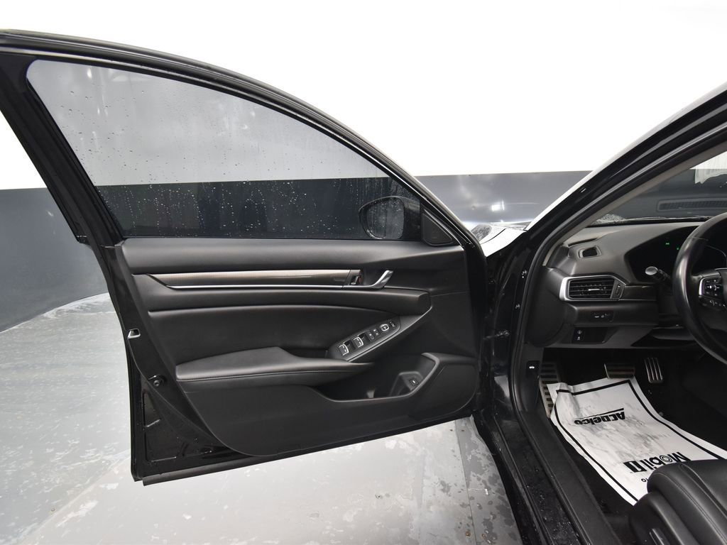 Used 2021 Honda Accord Sport Special Edition image 8