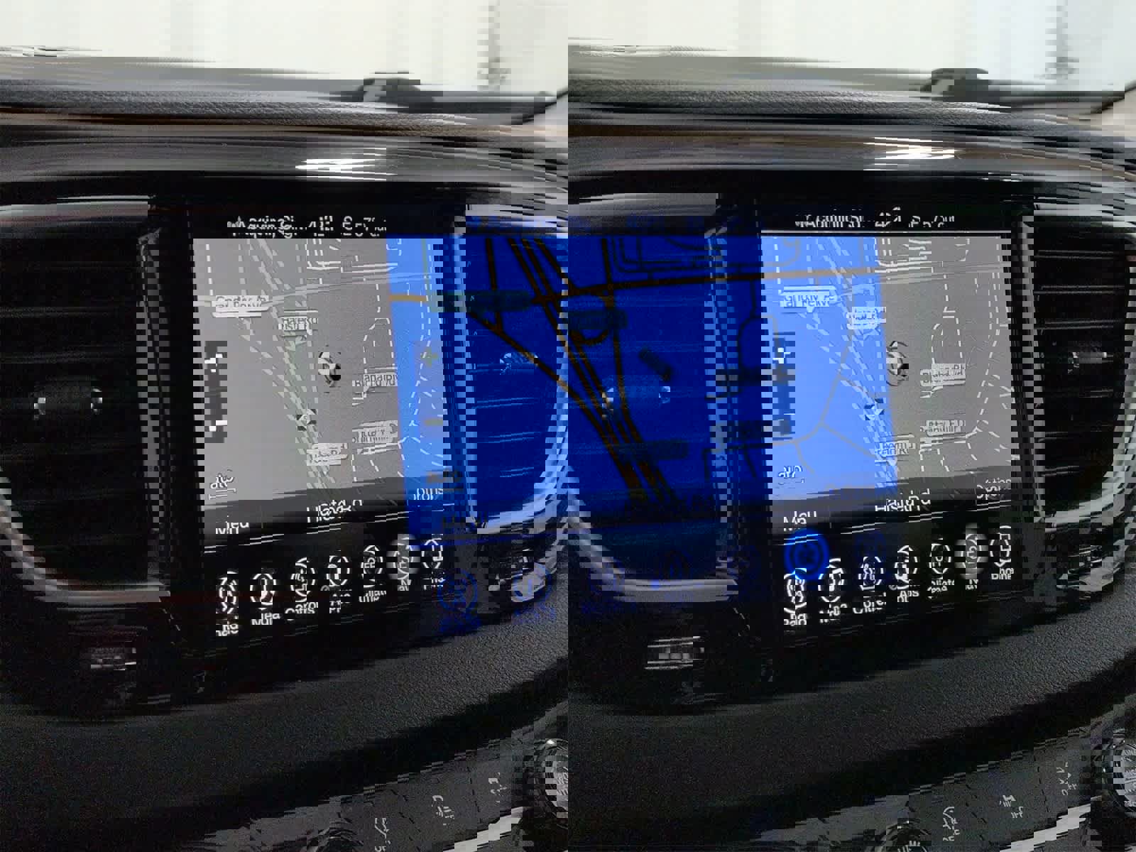 Certified 2017 Chrysler Pacifica Touring-L Plus image 30