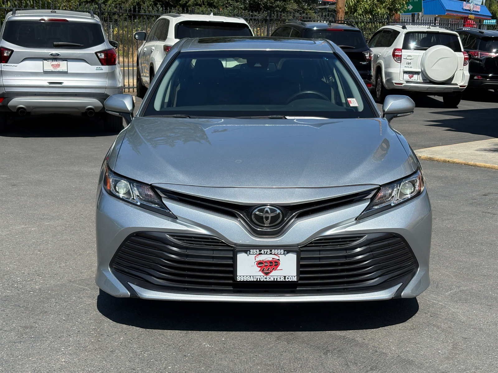 Used 2018 Toyota Camry LE w/ Moonroof Package FWD image 2