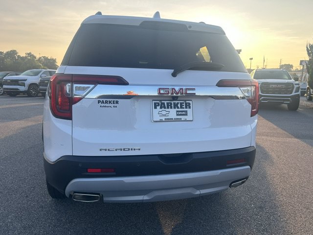 Used 2021 GMC Acadia SLT FWD image 3