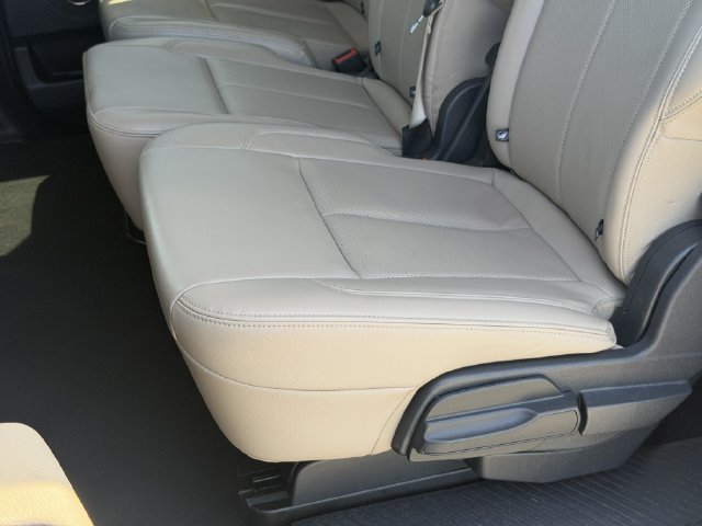 Used 2024 Ford Expedition Max XLT RWD image 24