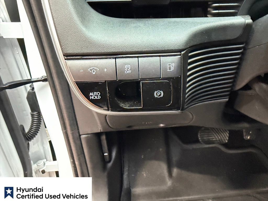 Certified 2025 Hyundai Ioniq 5 SE RWD image 25