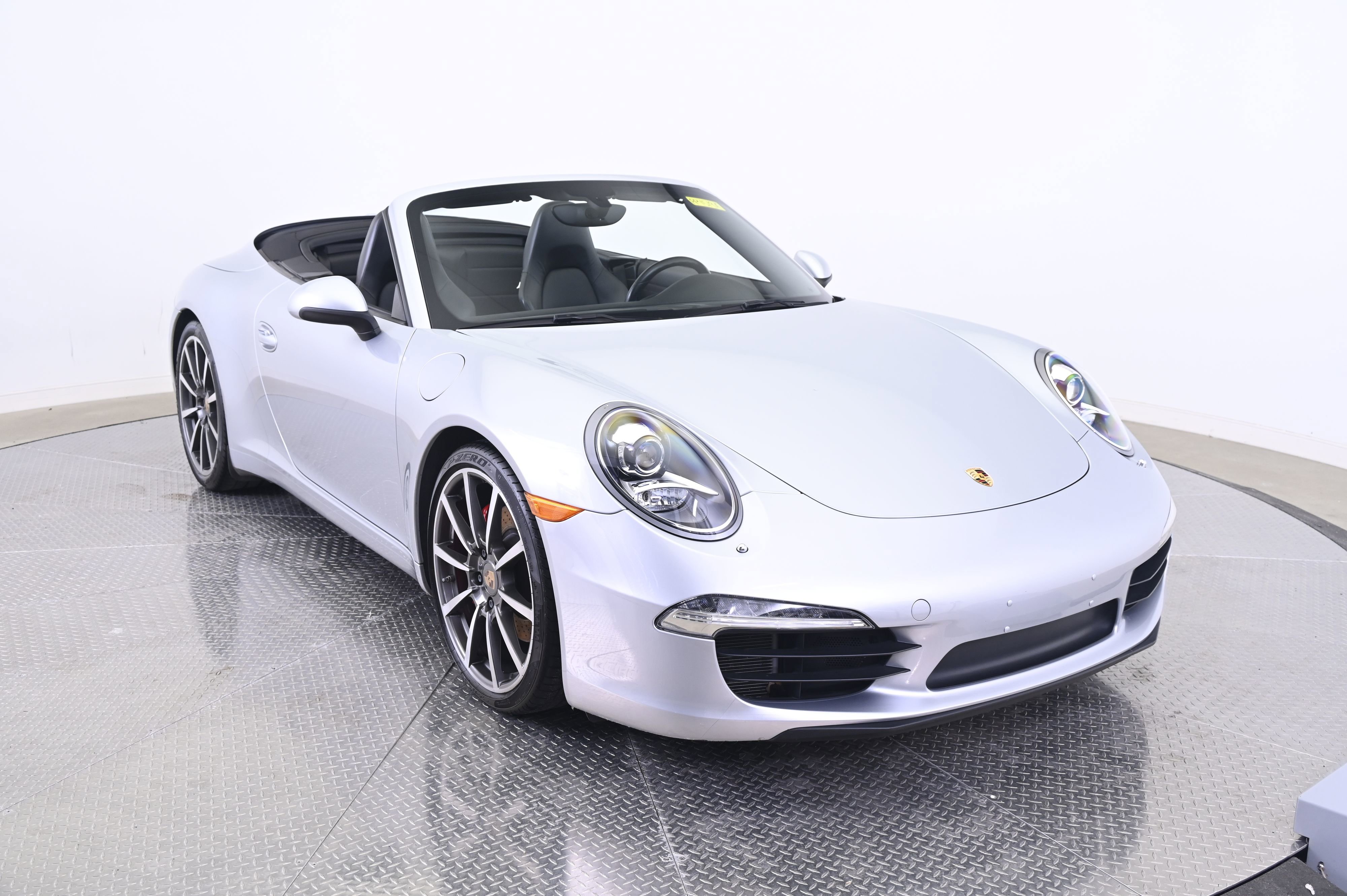 Certified 2014 Porsche 911 Carrera S RWD image 9