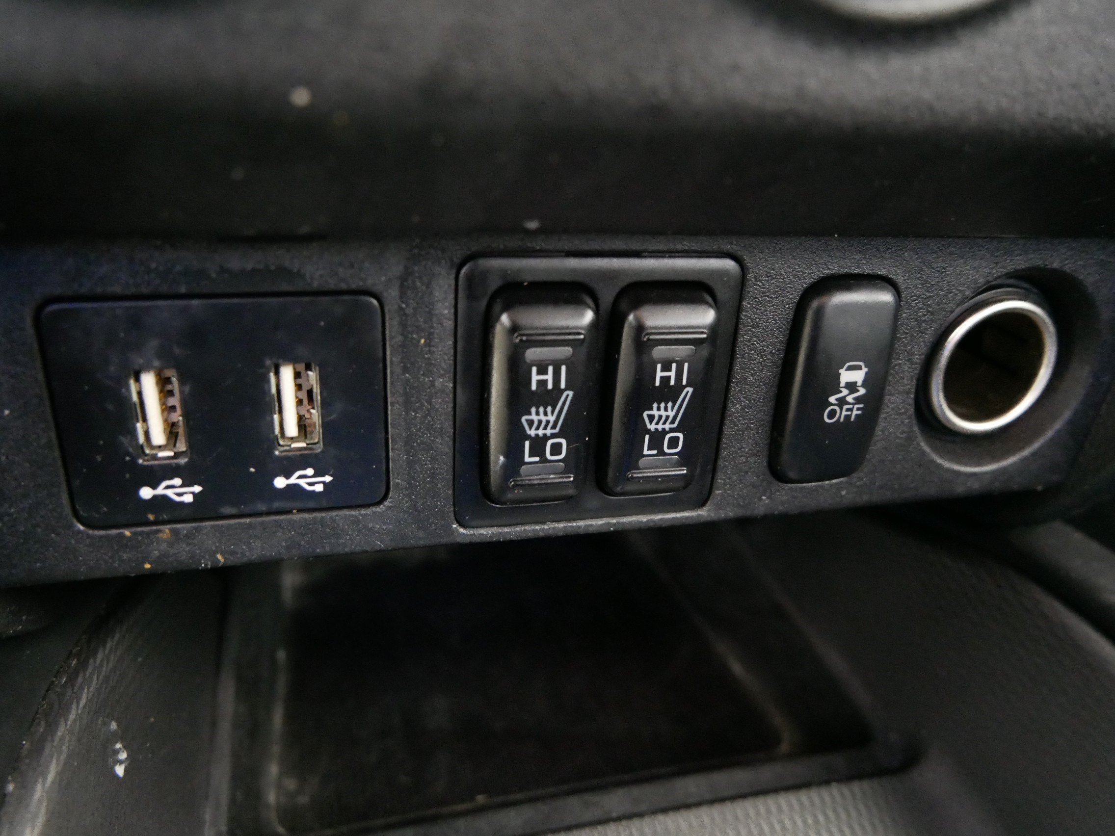 Used 2024 Mitsubishi Outlander Sport SE AWD/4WD image 30