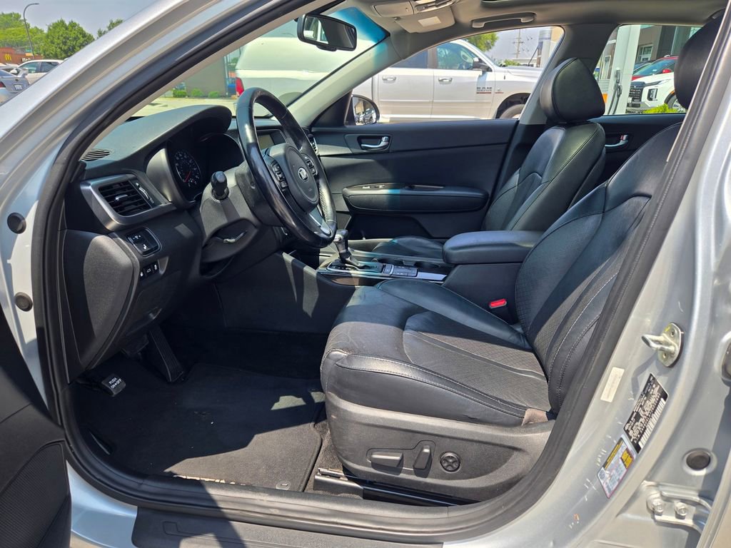 Used 2018 Kia Optima EX w/ Premium Package image 28