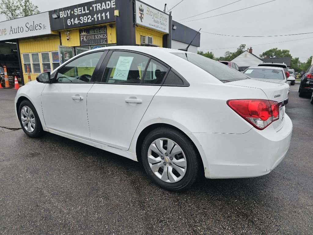 Used 2014 Chevrolet Cruze LS FWD image 12