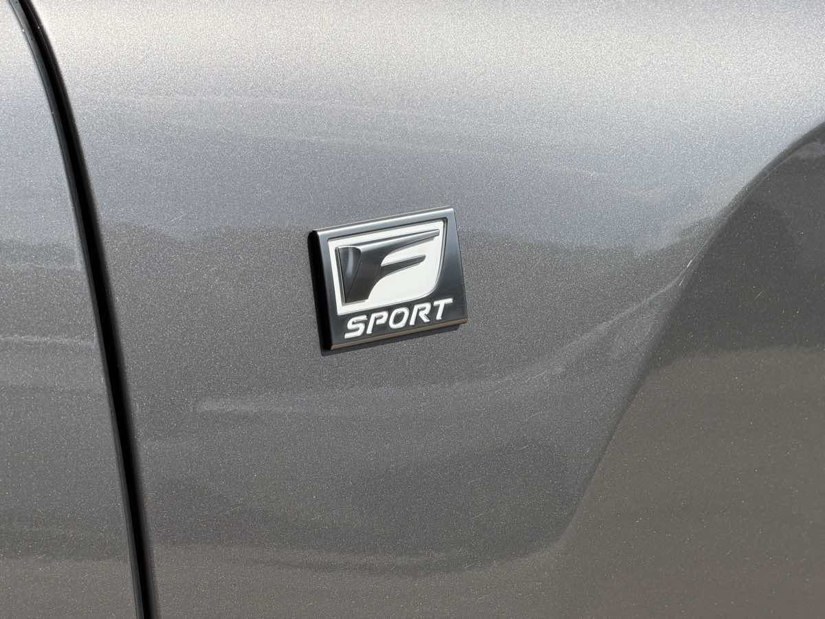 Used 2023 Lexus LX 600 F Sport w/ Accessory Package (Z1) AWD/4WD image 11