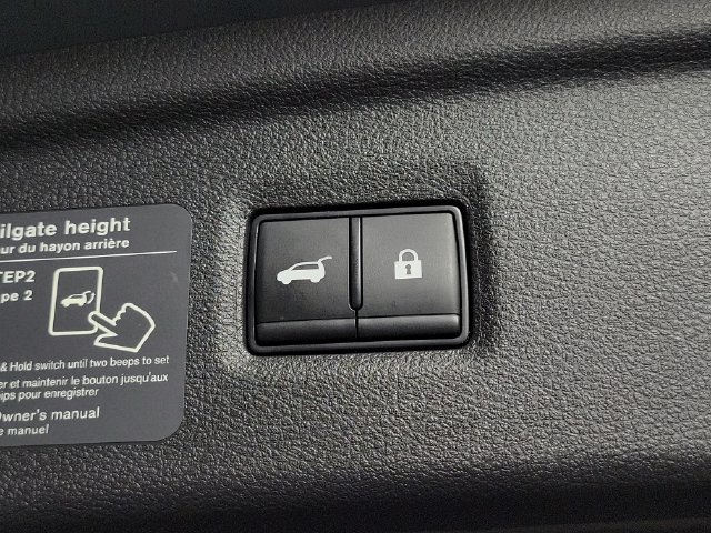 Certified 2023 INFINITI QX50 Luxe FWD image 8