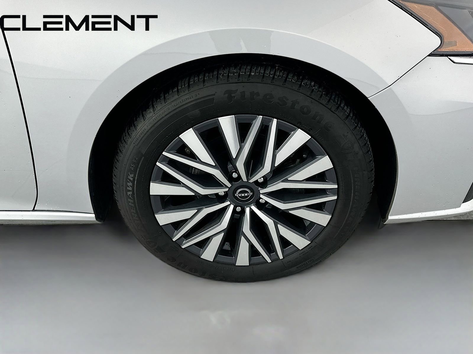 Used 2024 Nissan Altima 2.5 SV image 35