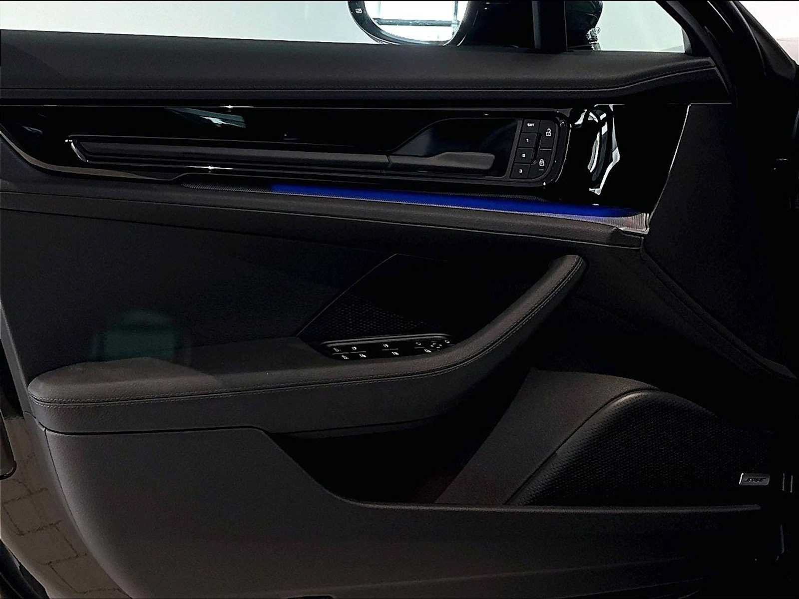 New 2026 Porsche Panamera 4 AWD/4WD image 24