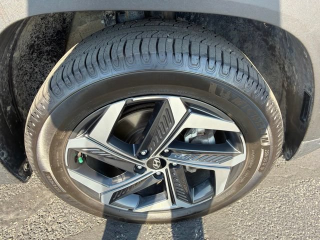 Used 2022 Hyundai Tucson Limited AWD/4WD image 32