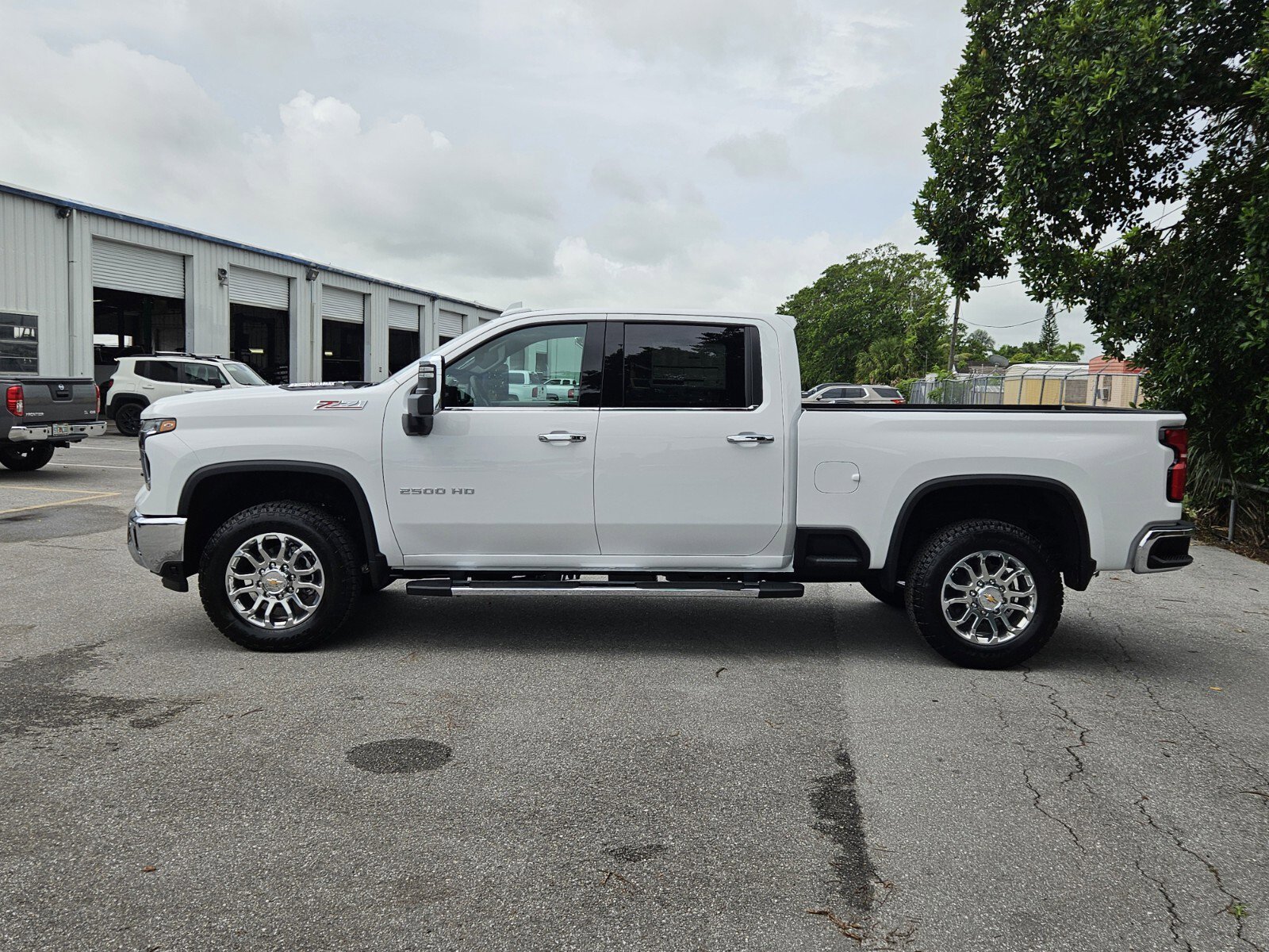 New 2025 Chevrolet Silverado 2500 LTZ w/ LTZ Plus Package image 2