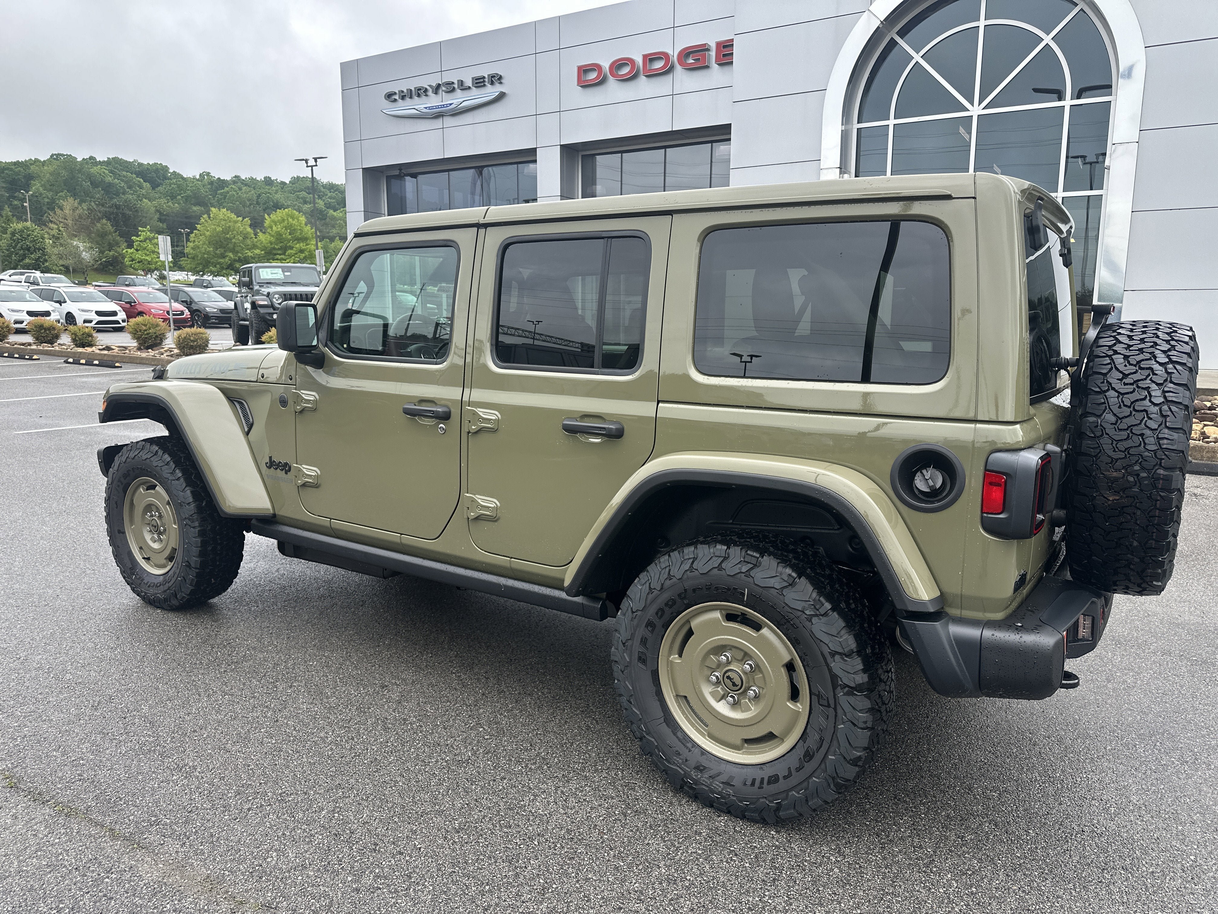 New 2026 Jeep Wrangler Unlimited Sport AWD/4WD image 11