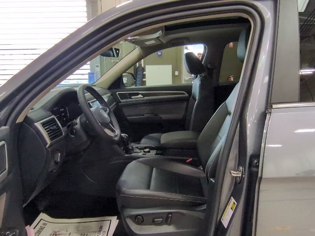 Used 2023 Volkswagen Atlas SE image 14