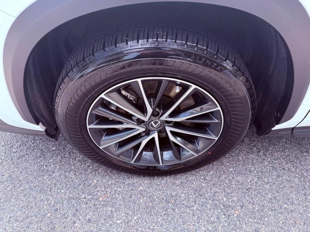 Certified 2025 Lexus NX 250 FWD w/ Towing Package (2000 Lbs) image 16