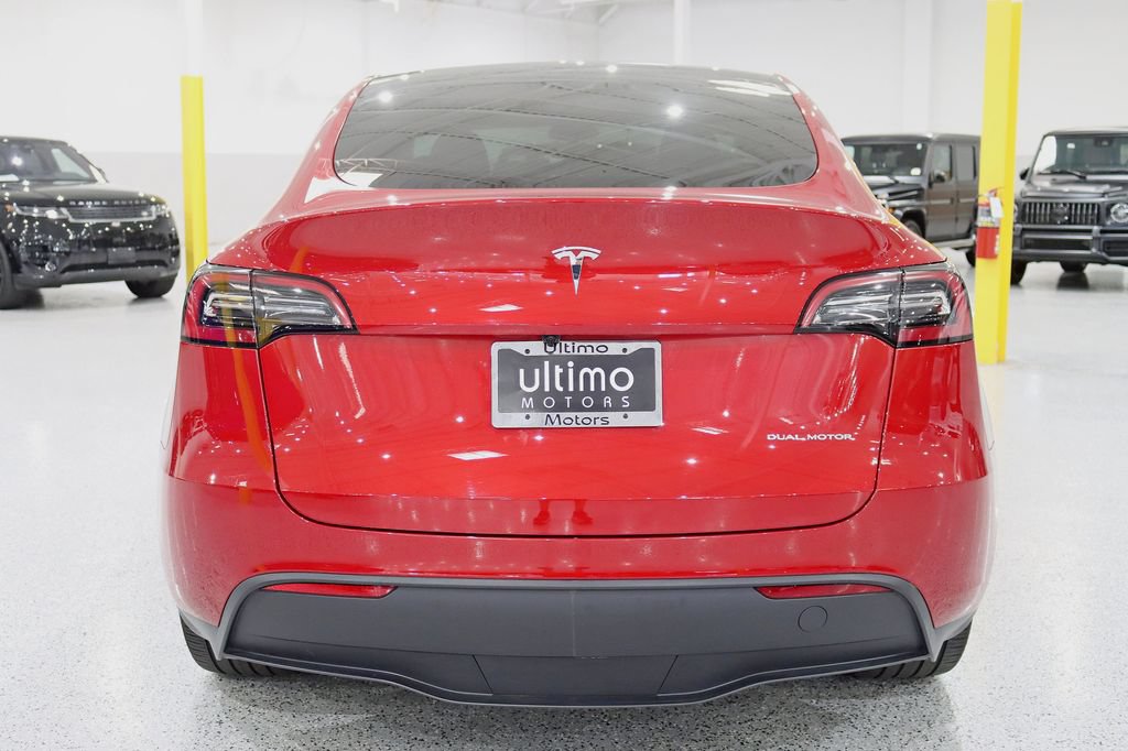 Used 2023 Tesla Model Y Long Range AWD/4WD image 14